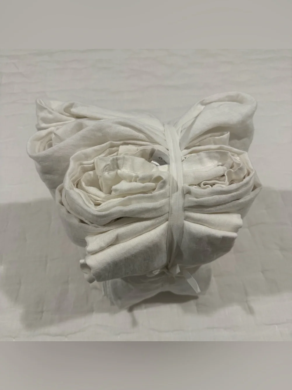 Quince European Linen Sheet Set 4-piece King MSRP $204 - White